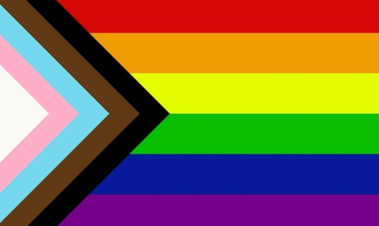 Progress Pride flagg